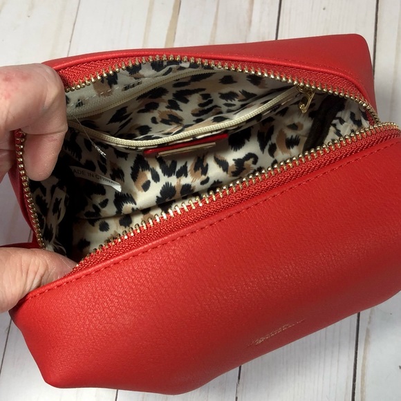 Charlotte & Emerson Toiletry/Cosmetic Bag - Red & Leopard - Picture 5 of 7